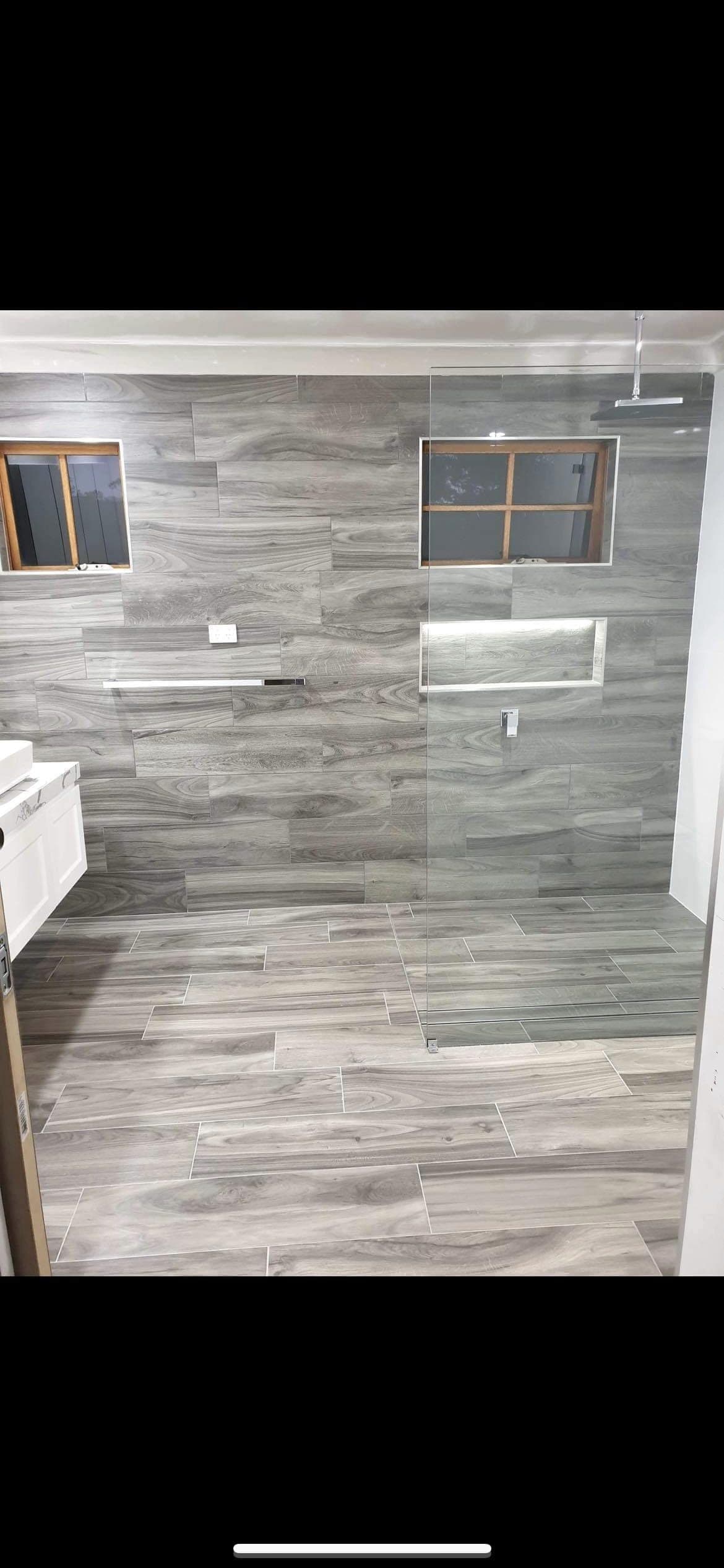 Double vanity bathroom renovation